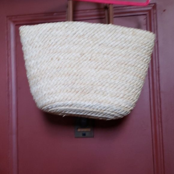 NEW Green And Cream Straw Handbag/Tote - Picture 5 of 12